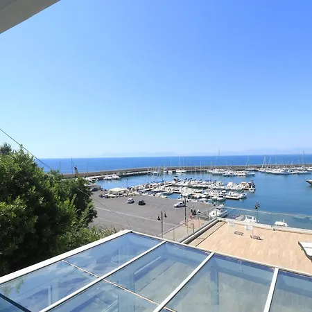Sea'N Clear Suite Penzion *